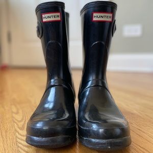Black Short Hunter Rain Boots (Good Condition)